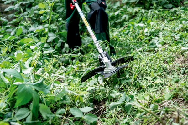 Buskrydder-forsats til motorenhed. Metabo