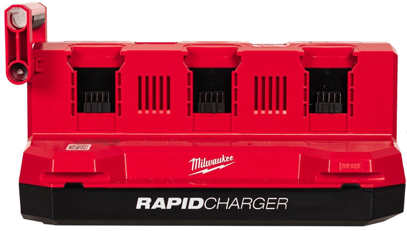 Hurtiglader 18 V. med 6 porte, Packout. Milwaukee