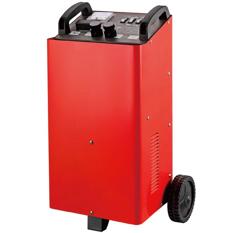 Batterilader/værkstedslader til 12/24 volt.