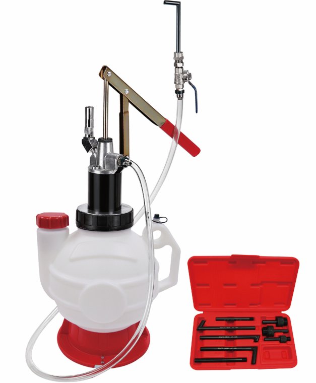 Oliepåfylder 7,5 liter med adaptor. Licota